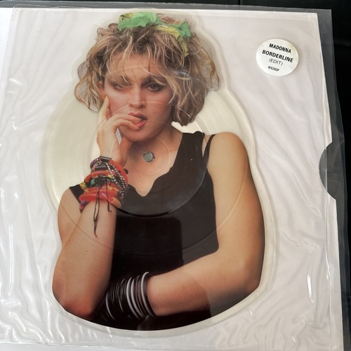 Madonna shape borderline - madonna,