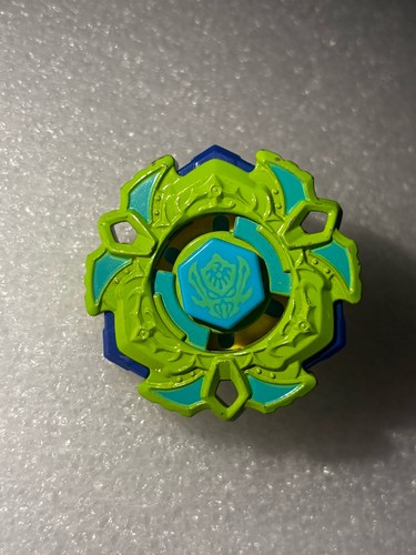 Beyblade hyperblade variares - beyblade,
